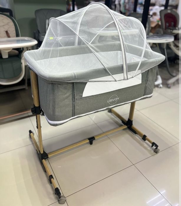 продаю кроватку-манеж