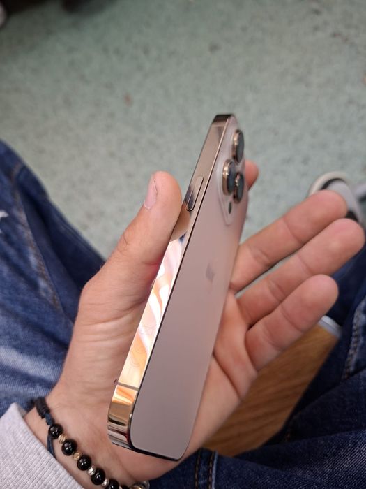 Vand iphone 14 pro impecabil