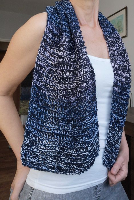 Черен петък Шалове-ръчно изплетени