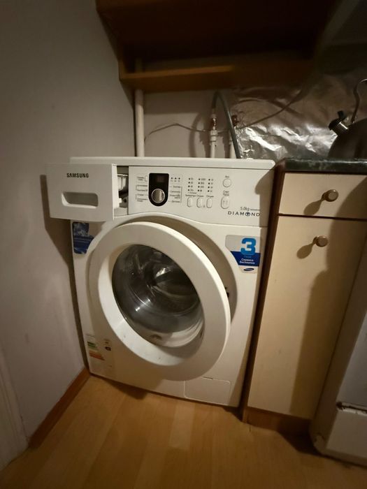 Продам стиральную машинку