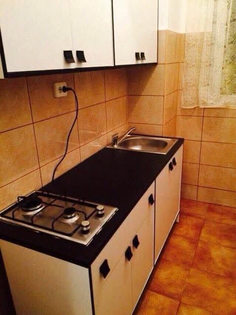 Inchiriez apartament 1 camera