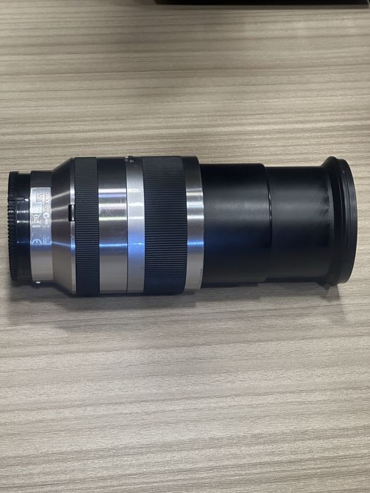 sony a6400 + kit 16-50 + обьектив 18-200 + вспышка godox