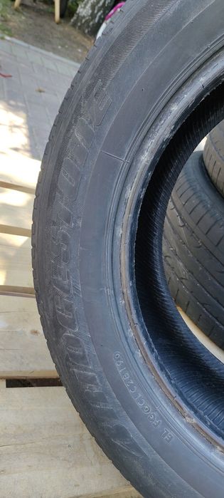Bridgestone 225/60/R17