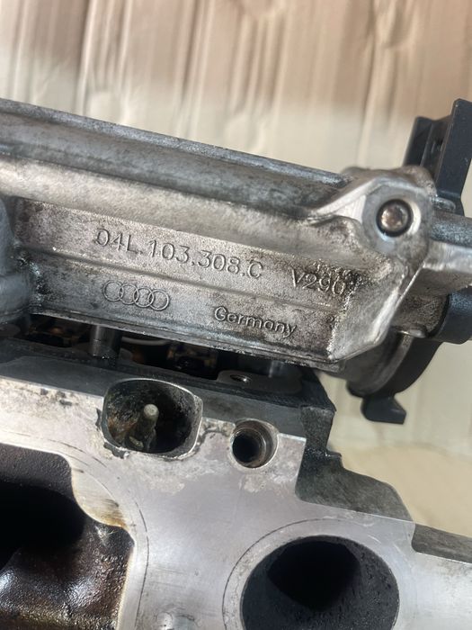 Ax came Audi Q5 FY 2.0 DETA / Vw Passat B8 2.0 CRB 04L103292F / 04L103308C