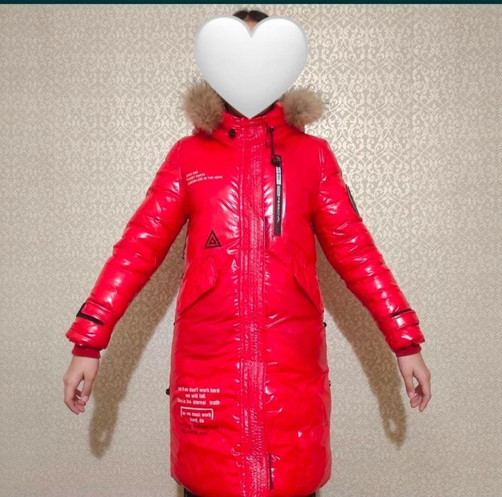 Зимняя куртка для девочки хорошо состоянии.