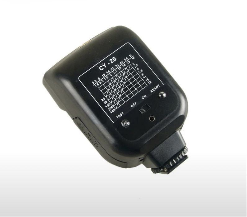 Универсальная вспышка CY-20 / Mini Flash Speedlite