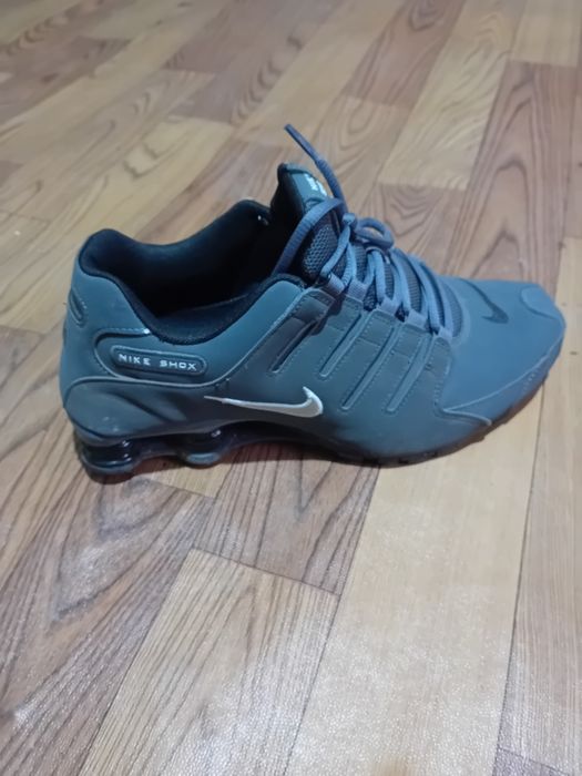 Маратонки Nike Shox
