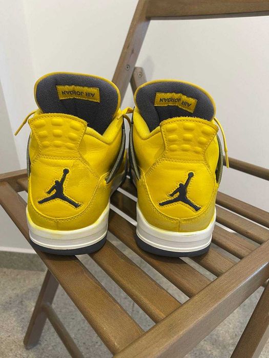 Air Jordan 4 Retro "Lightning 2021"