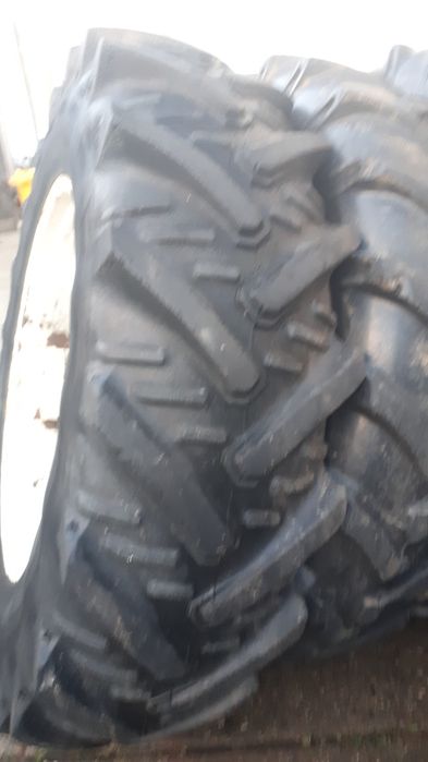 Anvelope tractor 16,9R34 International Utb