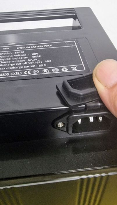 Baterie Triciclu,Scuter.60v/50AH+Încărcător