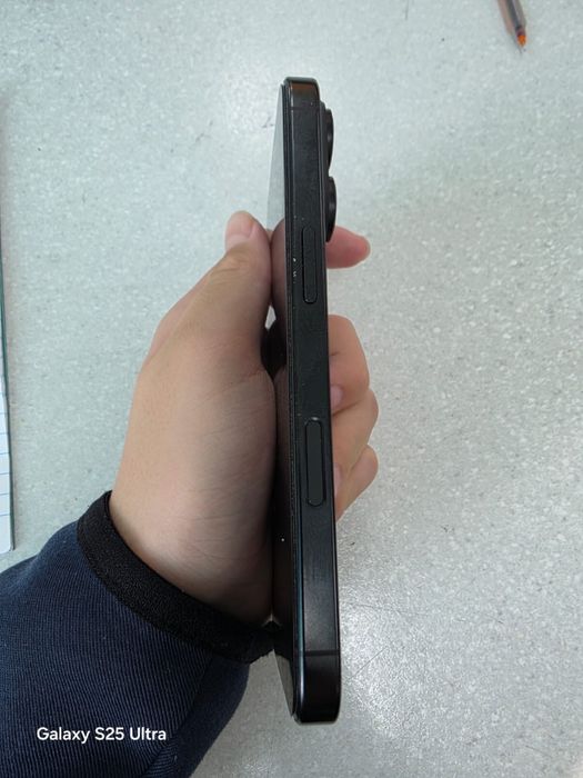 Iphone 16 pro в иделаьном состоянии