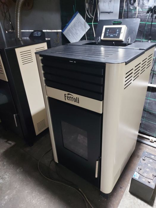 Termosemineu /centrala peleti feroli 24/30 kw 1 an  garantie