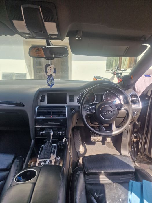 Vand audi q7 sline plus