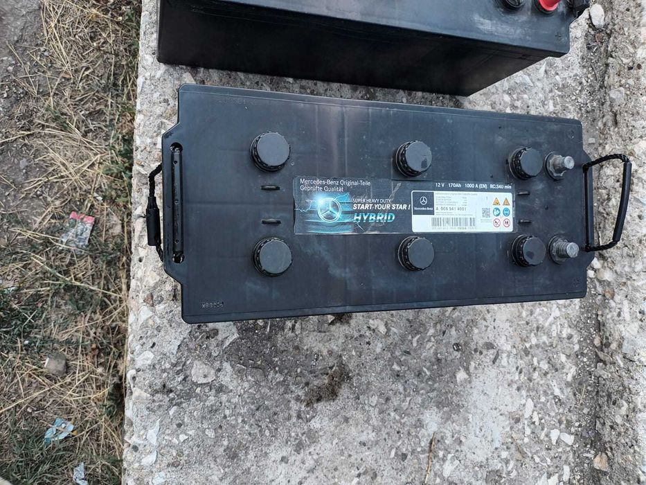 Акумулатор за камион