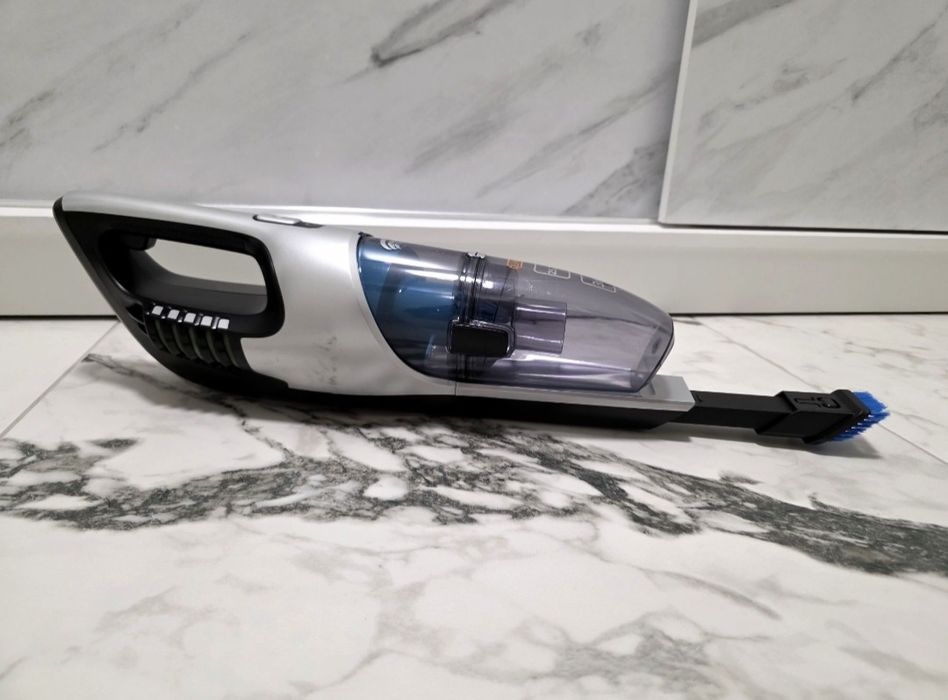 *НОВА*Прахосмукачка - Philips Power Cyclone 25.2V