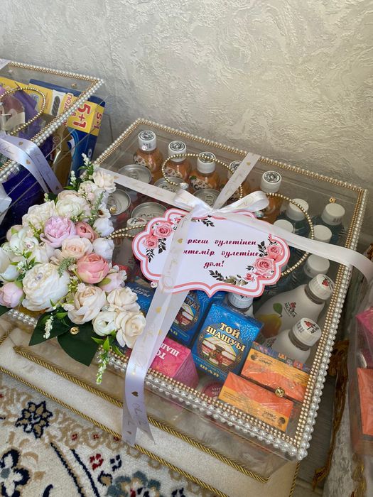 Корзины орг стекла и пластиковые