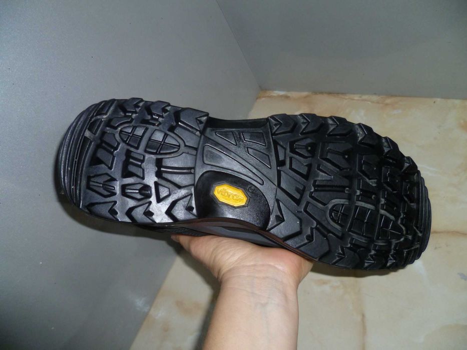 LOWA Gore-tex №46