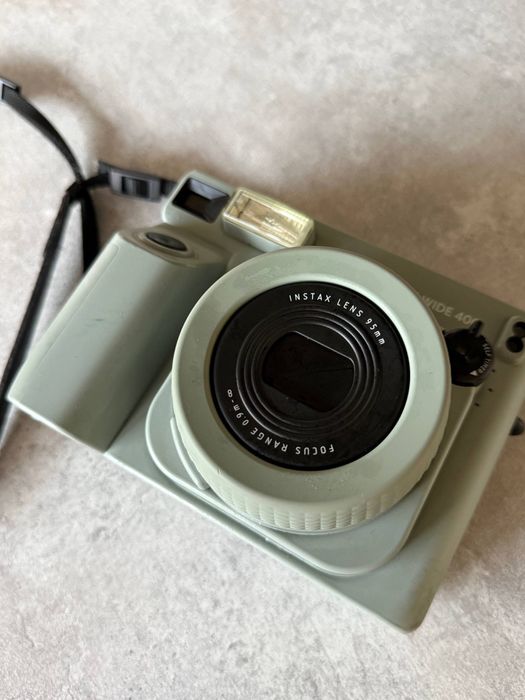 Fujifilm Instax Wide 400 камера