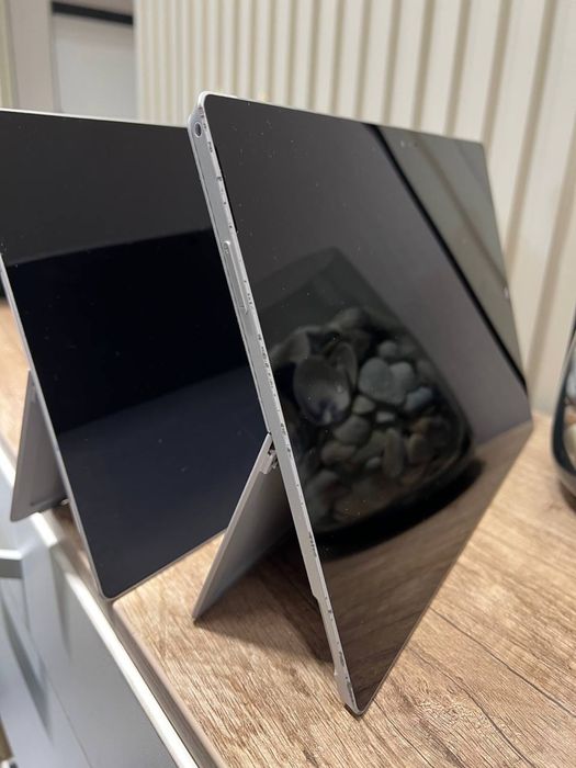 Surface Pro 3 планшет на Windows i3 4gb ram 64 SSD