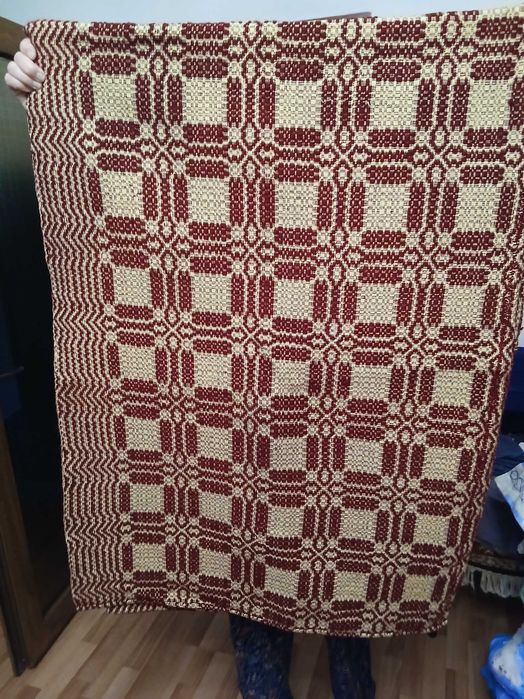 Vand cuvertura cu modele traditionale