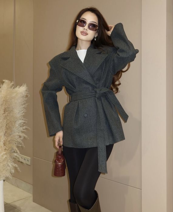 Продам абсолютно новая с этикеткой