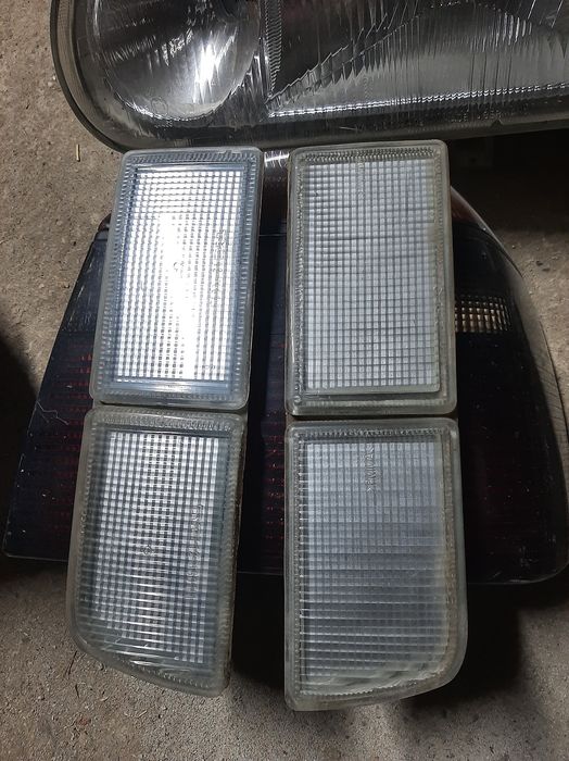 Стопове и фарове golf 3