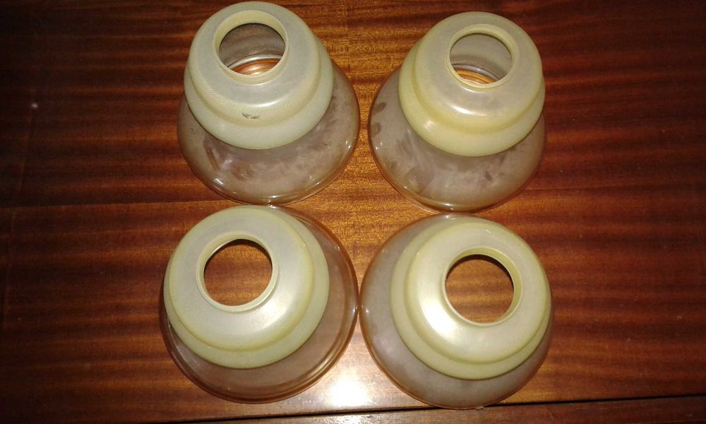 4 броя чаши за полилей