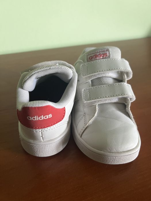 Детски маратонки “adidas”