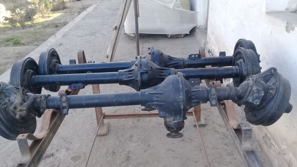 Уаз мост  передок сотилади