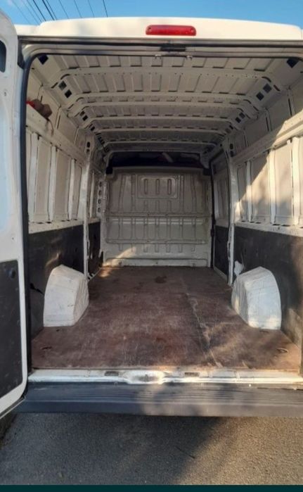 Transport marfa mutări debarasări în arad județ