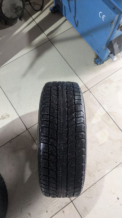 Продам диски с шинами