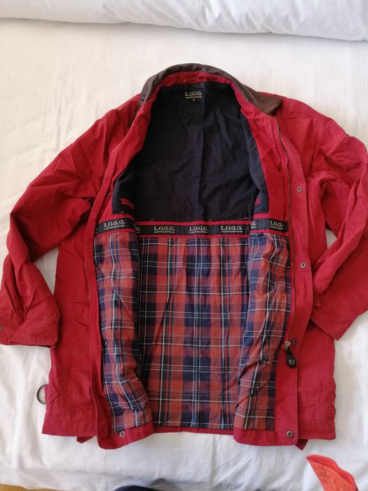 Vand o jacheta bărbătească usoara, de primavara, toamna