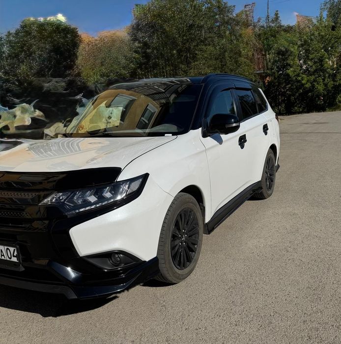 Продам Митсубиси Аутлендер