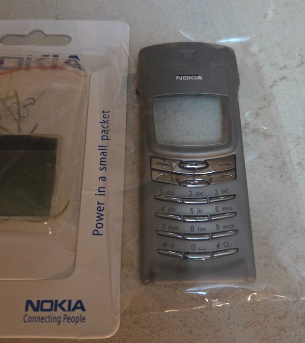 Nokia 8910 Части