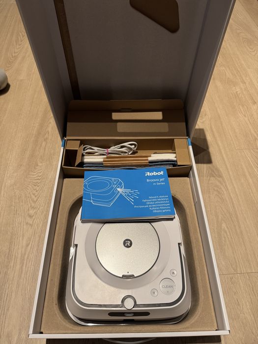 Robot mop Irobot Braava m6138