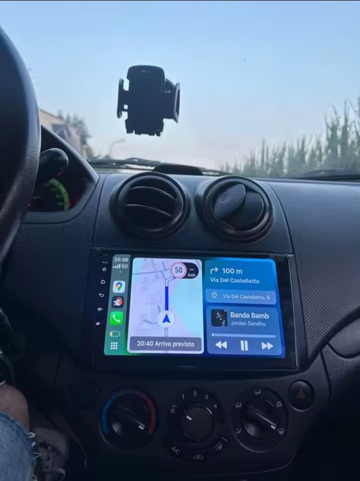 Navigatie Android Chevrolet Aveo Waze YouTube Carplay