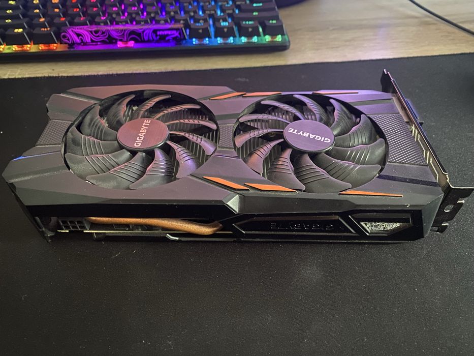 GIGABYTE Gtx 1050 2gb