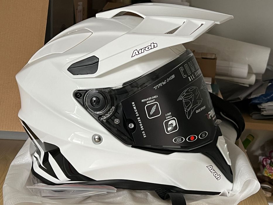 Каска Airoh Commander 2, Размер S (55-56), бяла