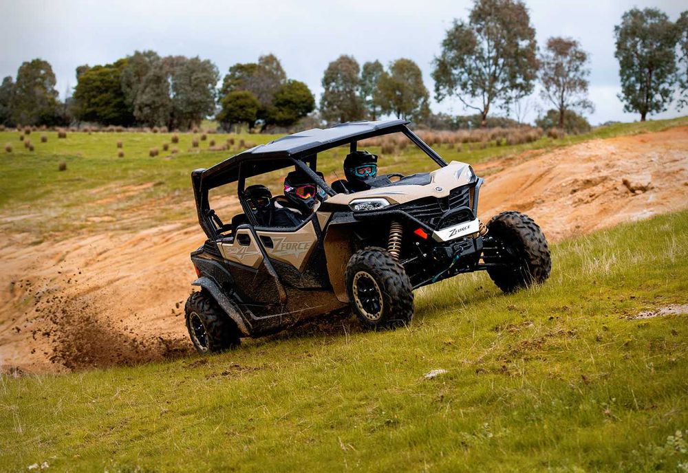 ZFORCE 950 EPS SPORT 4 2х летней гарантией от официального дилера