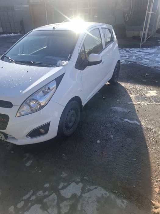 Spark sotiladi 2021 optima +..