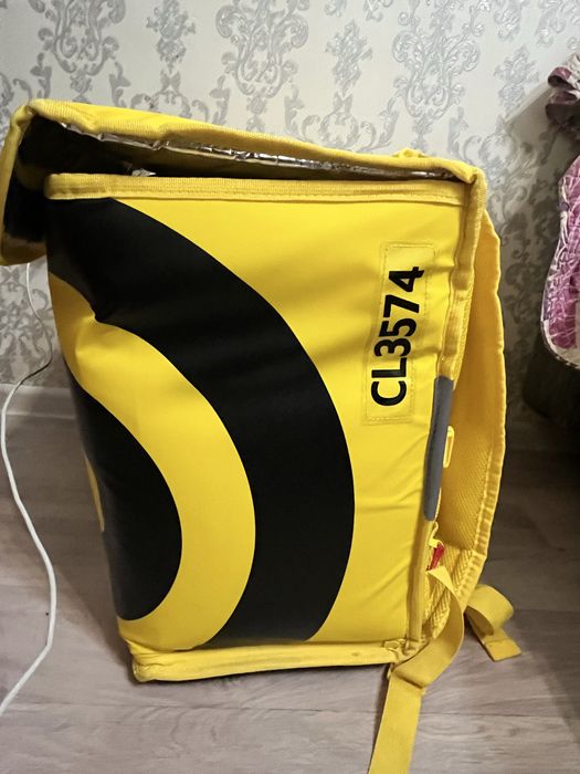 Продается новая термосумка яндекс