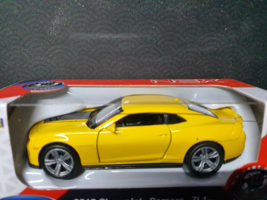 1:32 Модели коли Chevrolet, Bentley, Volkswagen, Nissan