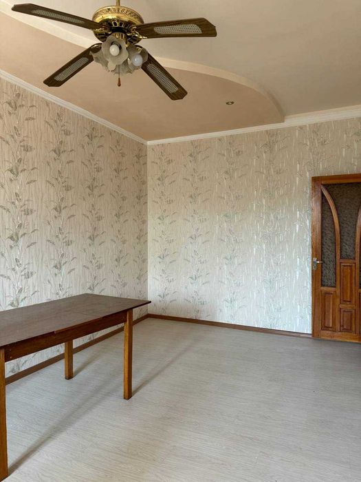 Срочно продаю Кара камиш 1/3  4-х комнатая квартира  4 - Этаж