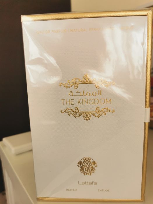 Парфюм Lattafa The Kingdom