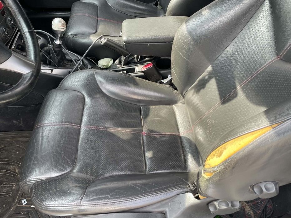 Vând sau schimb alfa romeo gt din 2010