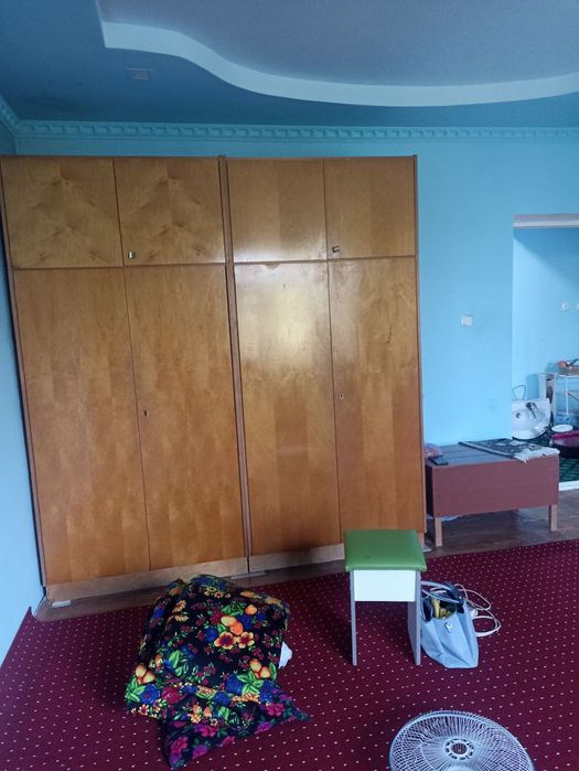 Sagdiana met kolij oldiga 1xona 5etaj oilaga yoki yaxshi insonlarga.