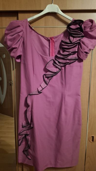 Rochie midi marimea M