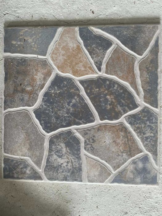 Подови плочки 33х33 см Kai – здрави, стил „камък“, за тераса/двор/гараж 9.9m2