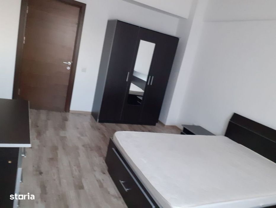 Garsoniera Exercitiu, bloc nou, loc de parcare