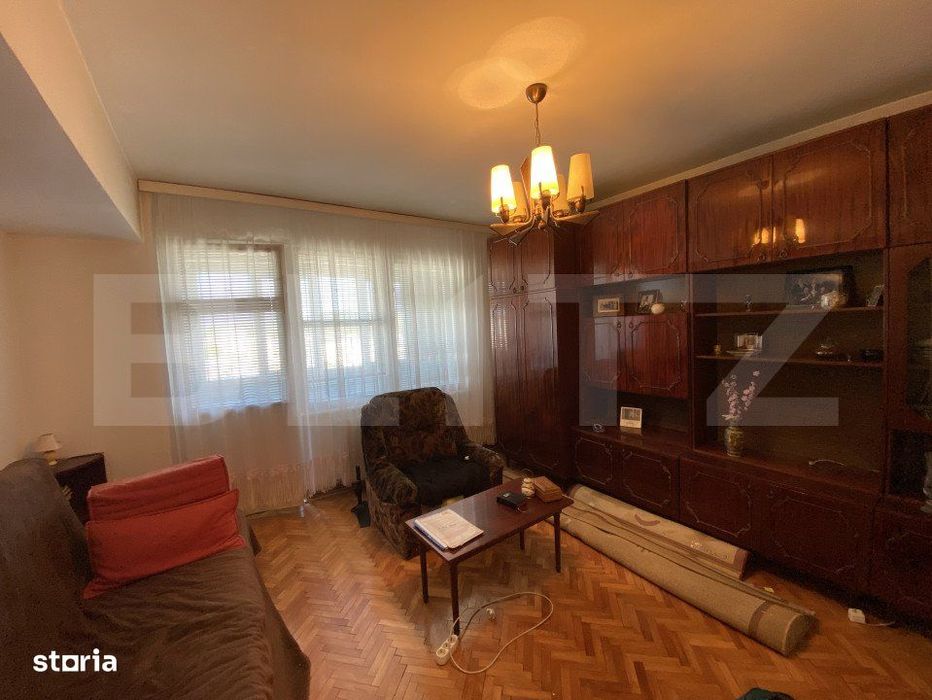 Apartament 3 camere, 64 mp, decomandat zona Porolissum